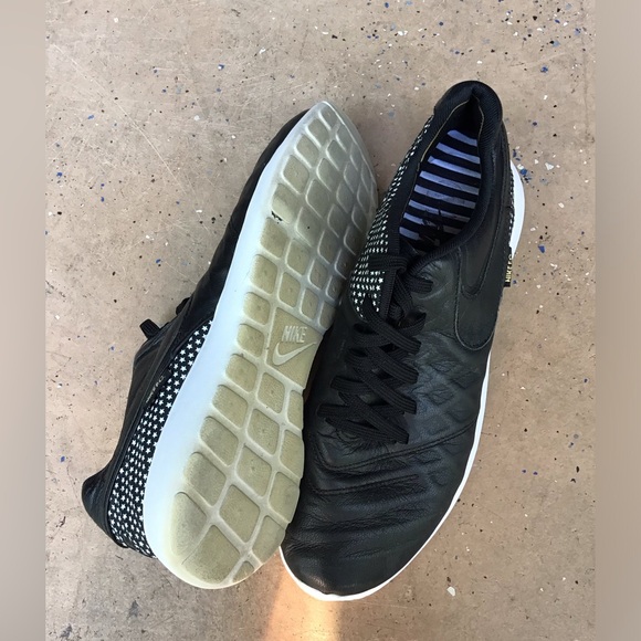 NIKE Roshe Tiempo VI QS SNEAKERS Black/Black/Metallic Gold/White - Picture 5 of 5